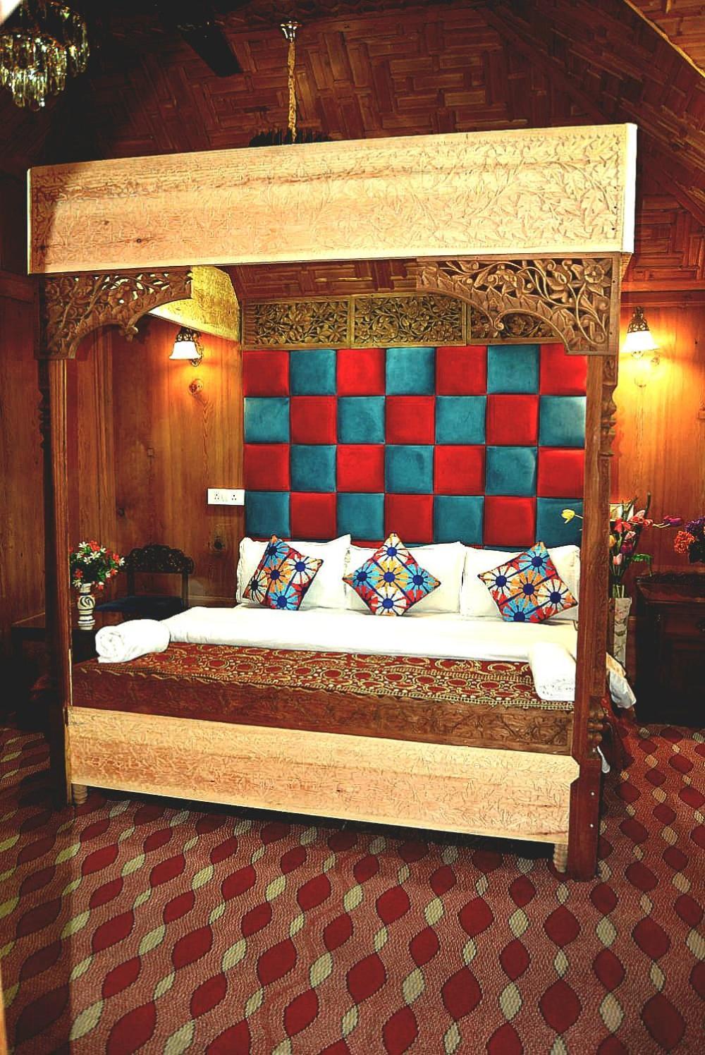 Srīnagar Heritage Amina Group Of Houseboats酒店 外观 照片