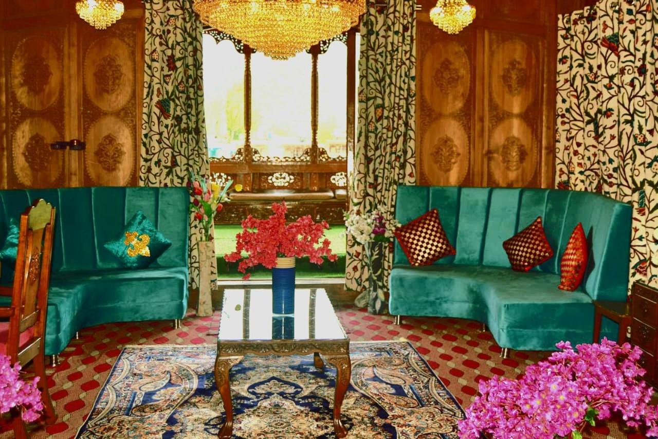 Srīnagar Heritage Amina Group Of Houseboats酒店 外观 照片